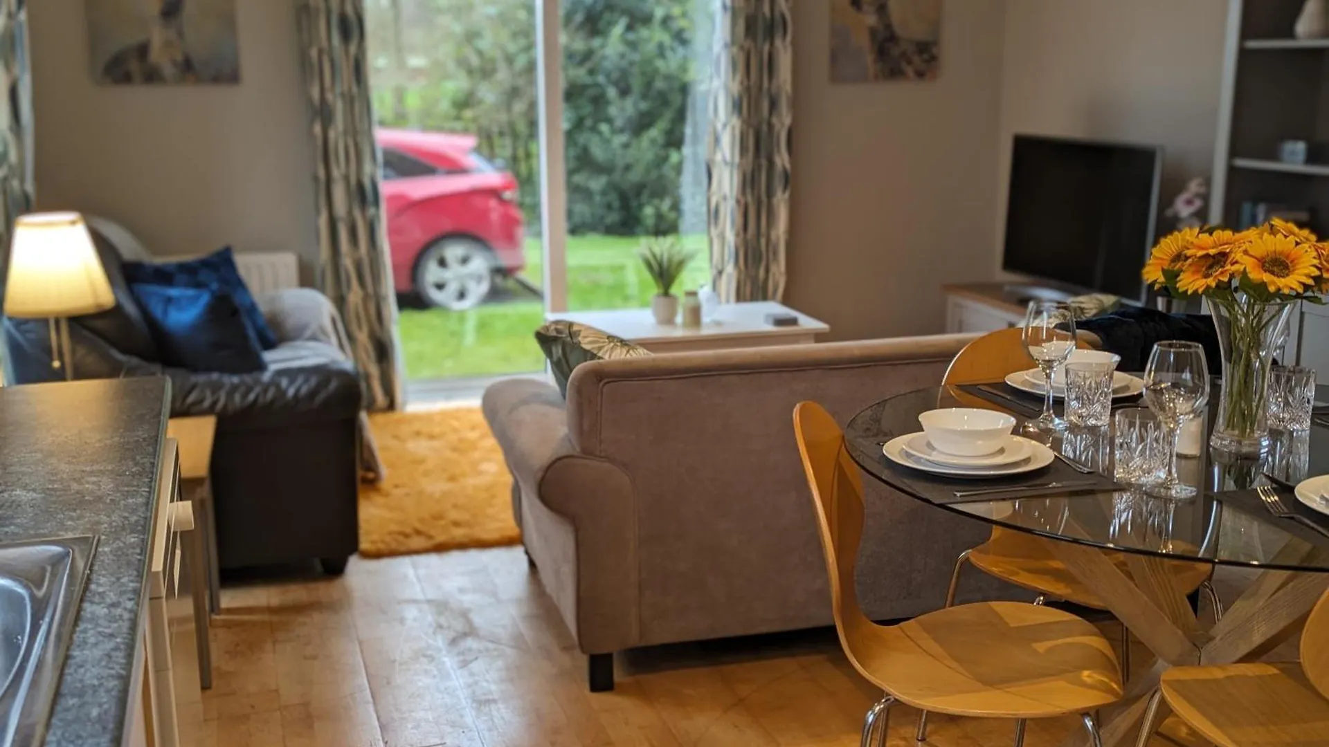 Stunning Riverside Apartment Belfast